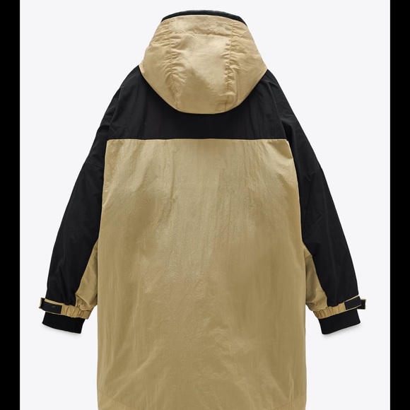 Limited Edition Oversized Puffer Jacket - Picture 3 of 5